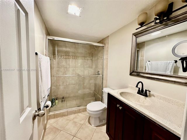 1100 SE 4th Ave 32, Deerfield Beach, FL 33441