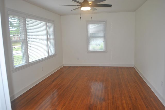 396 Lakewood Ave., Georgetown, SC 29440