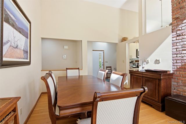 18 Greenlawn Road, Huntington, NY 11743