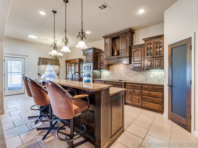 16184 S 279th East Avenue, Coweta, OK 74429