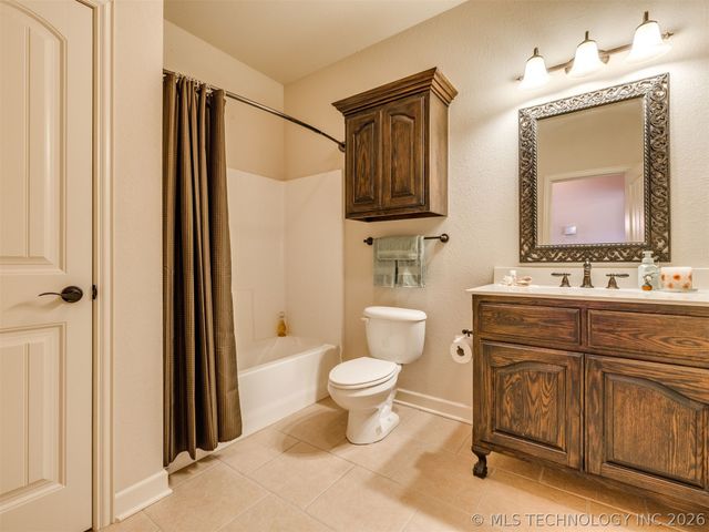 16184 S 279th East Avenue, Coweta, OK 74429