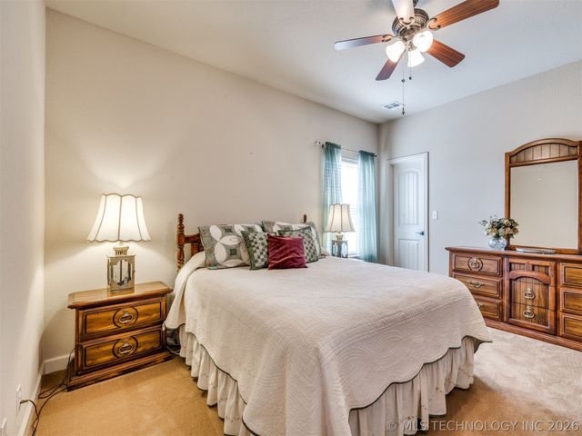 16184 S 279th East Avenue, Coweta, OK 74429