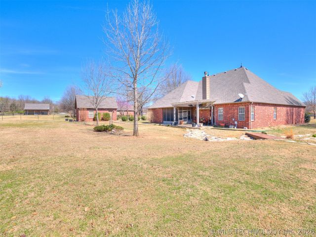 16184 S 279th East Avenue, Coweta, OK 74429