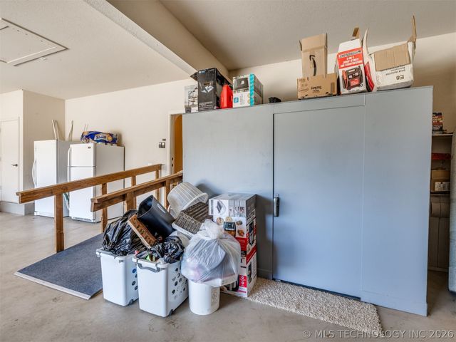 16184 S 279th East Avenue, Coweta, OK 74429