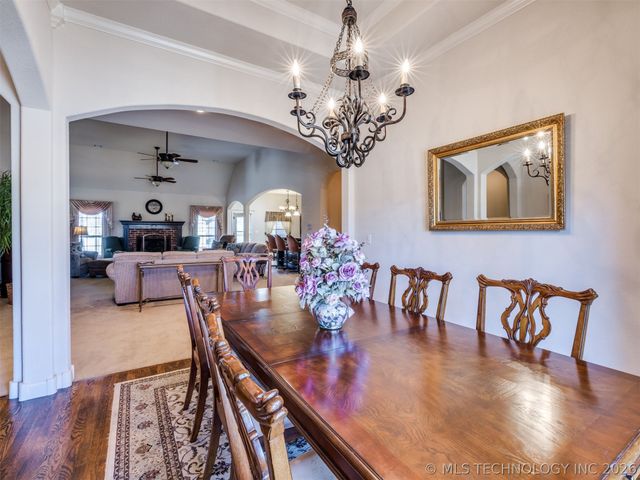 16184 S 279th East Avenue, Coweta, OK 74429