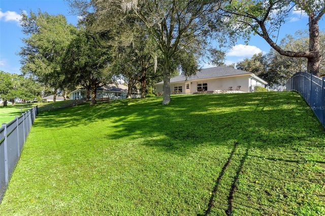 24251 CALUSA BOULEVARD, Eustis, FL 32736