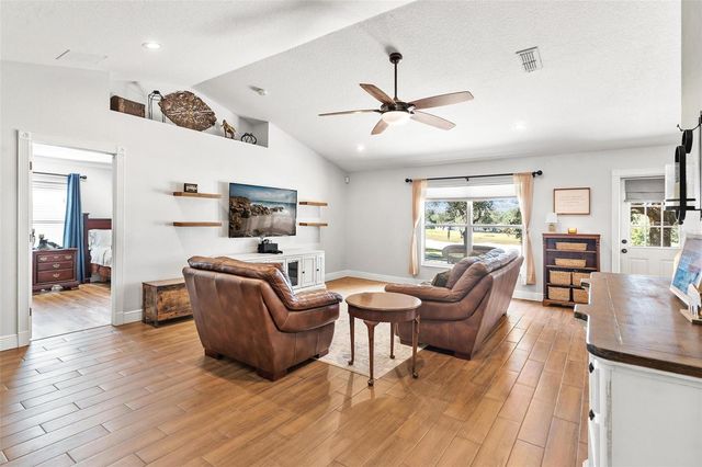 24251 CALUSA BOULEVARD, Eustis, FL 32736