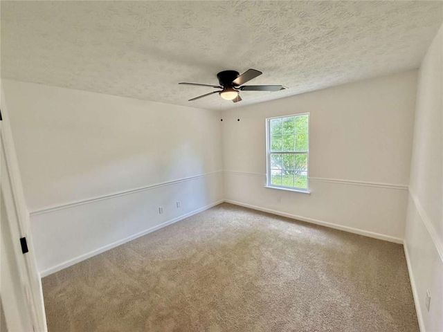 410 Crestbend Lane, Powder Springs, GA 30127