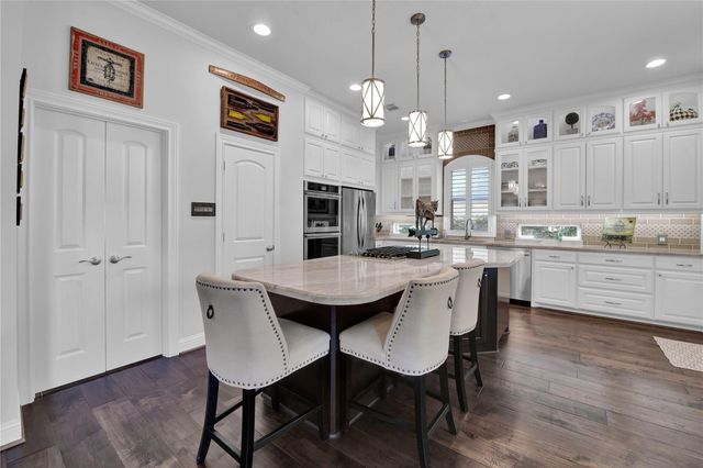 2211 Bens View Trail, Kingwood, TX 77339