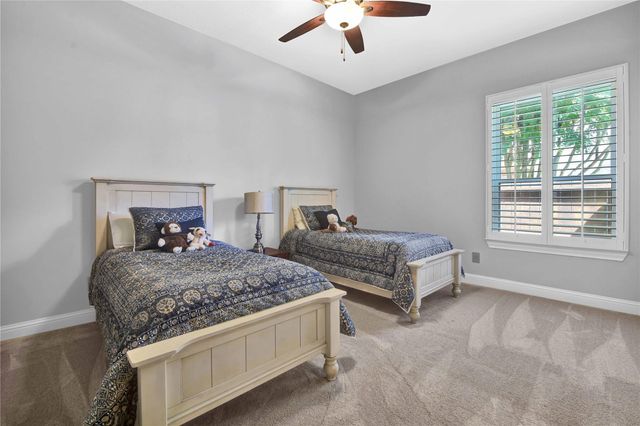 2211 Bens View Trail, Kingwood, TX 77339