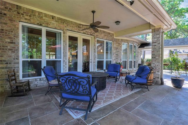 2211 Bens View Trail, Kingwood, TX 77339