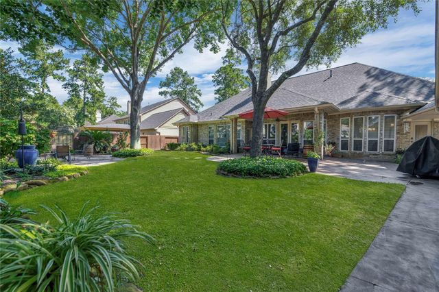 2211 Bens View Trail, Kingwood, TX 77339