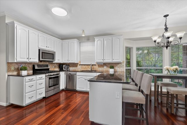 5424 Emerald Park Boulevard, Arlington, TX 76017