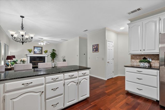5424 Emerald Park Boulevard, Arlington, TX 76017