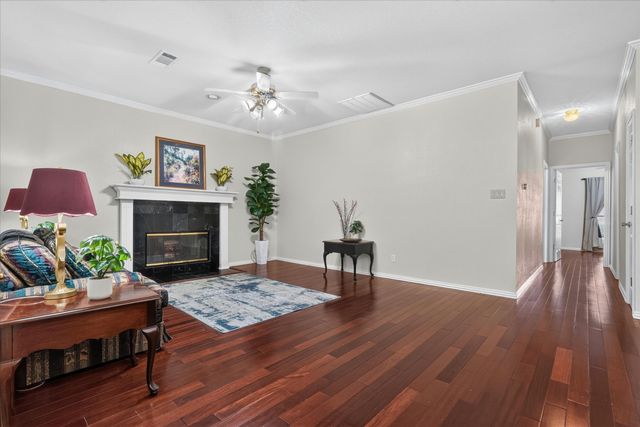 5424 Emerald Park Boulevard, Arlington, TX 76017