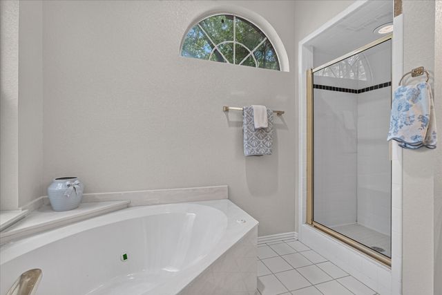5424 Emerald Park Boulevard, Arlington, TX 76017