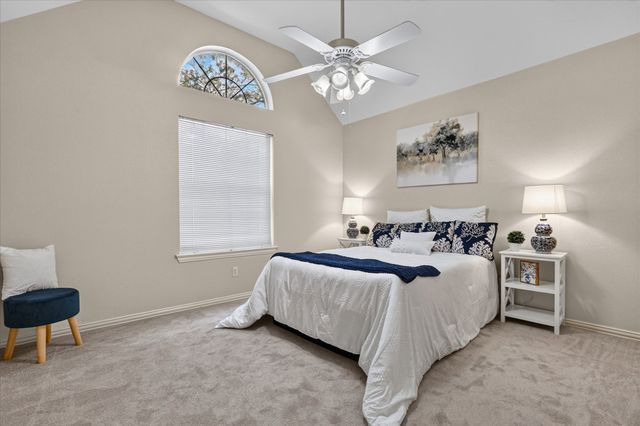 5424 Emerald Park Boulevard, Arlington, TX 76017