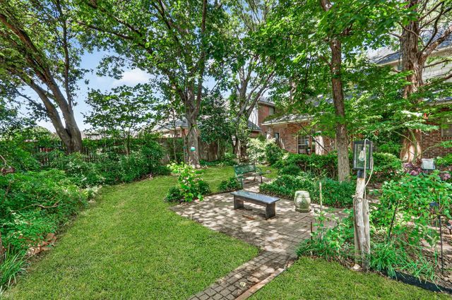 5424 Emerald Park Boulevard, Arlington, TX 76017