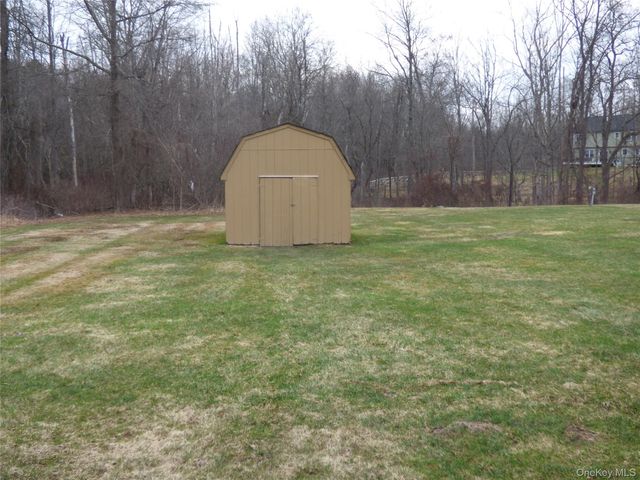 2944 State Route 17K B, Middletown, NY 10941