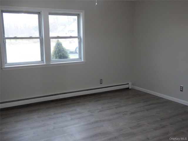 2944 State Route 17K B, Middletown, NY 10941