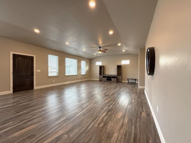 853 Fire Agate Lane, Grand Junction, CO 81506