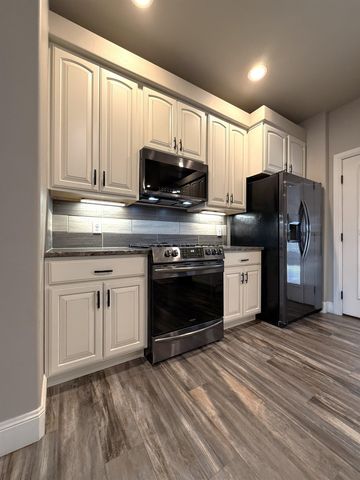 853 Fire Agate Lane, Grand Junction, CO 81506