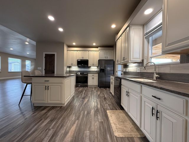 853 Fire Agate Lane, Grand Junction, CO 81506