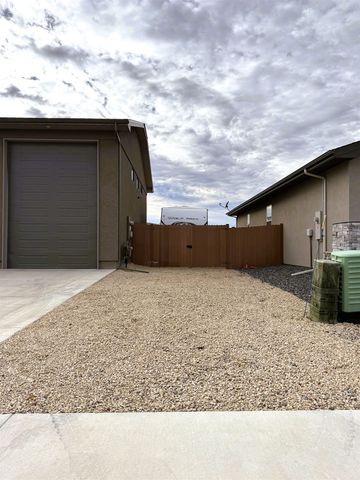 853 Fire Agate Lane, Grand Junction, CO 81506