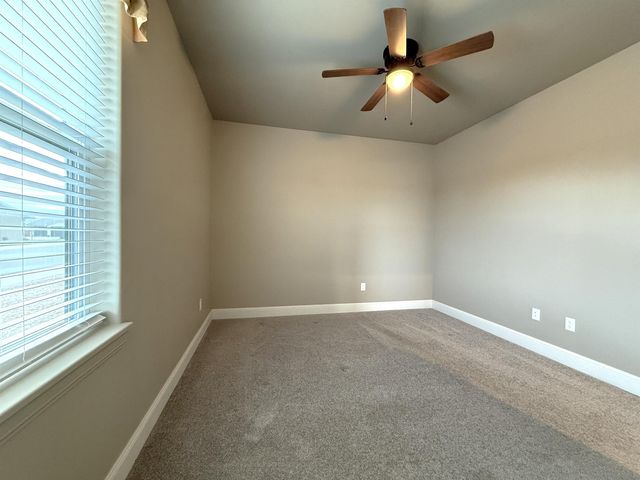 853 Fire Agate Lane, Grand Junction, CO 81506