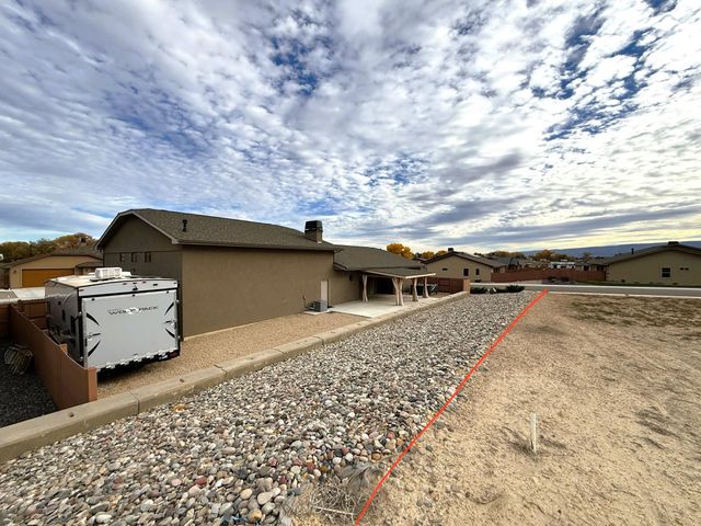 853 Fire Agate Lane, Grand Junction, CO 81506