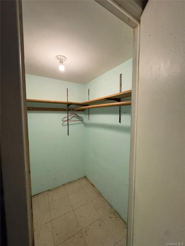 2042 Colonial Avenue, Bronx, NY 10461
