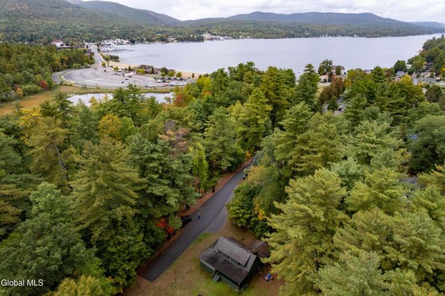39 Cedar Lane, Lake George, NY 12845