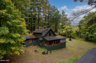 39 Cedar Lane, Lake George, NY 12845