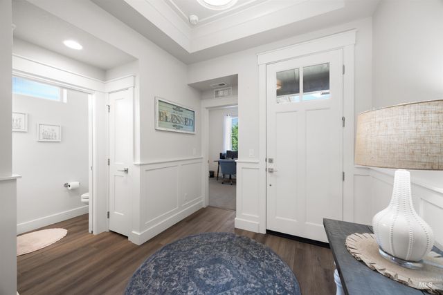 122 N Woody Knoll Ln, Eagle, ID 83616