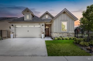 122 N Woody Knoll Ln, Eagle, ID 83616