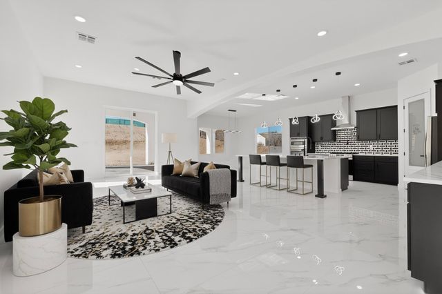 6030 Miller Road NE, Rio Rancho, NM 87144