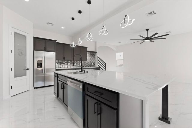 6030 Miller Road NE, Rio Rancho, NM 87144