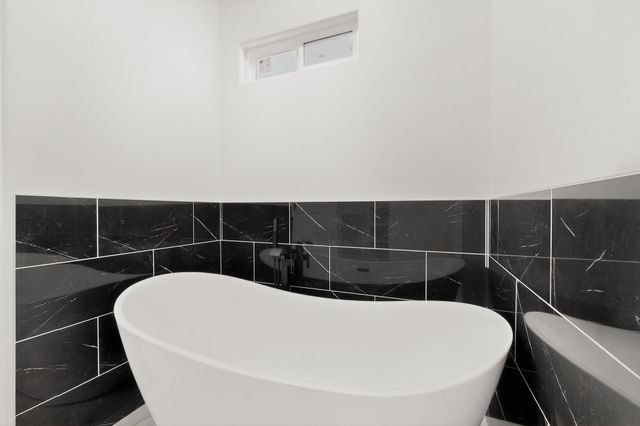 6030 Miller Road NE, Rio Rancho, NM 87144