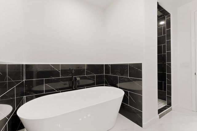 6030 Miller Road NE, Rio Rancho, NM 87144