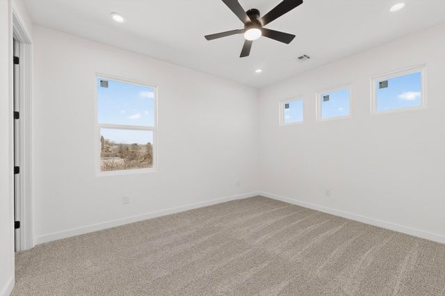 6030 Miller Road NE, Rio Rancho, NM 87144