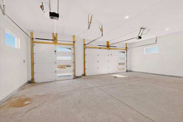 6030 Miller Road NE, Rio Rancho, NM 87144