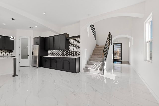 6030 Miller Road NE, Rio Rancho, NM 87144