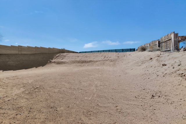 6030 Miller Road NE, Rio Rancho, NM 87144