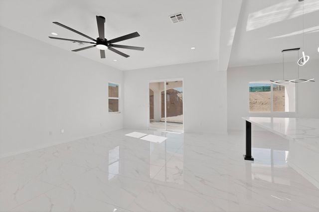 6030 Miller Road NE, Rio Rancho, NM 87144