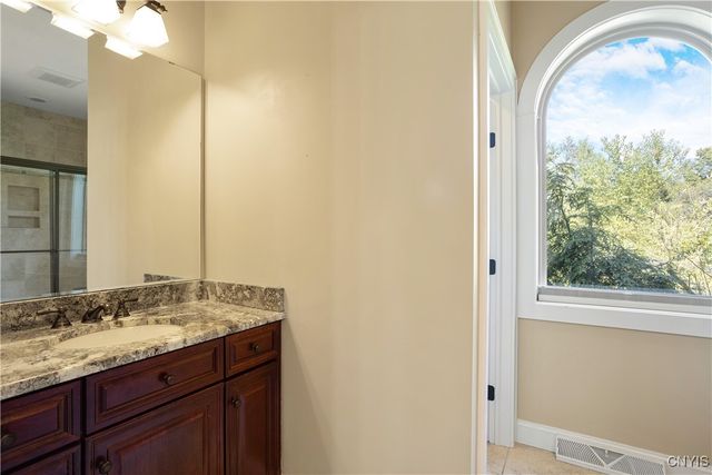 4350 Chickadee Circle, Onondaga, NY 13215