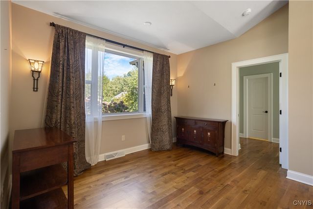 4350 Chickadee Circle, Onondaga, NY 13215