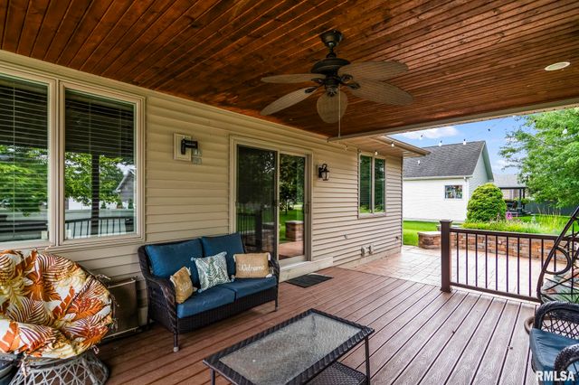 2809 Covered Wagon Trail, Springfield, IL 62711