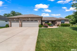 2809 Covered Wagon Trail, Springfield, IL 62711