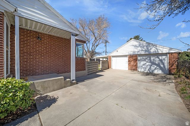 1919 E STRATFORD AVE, Salt Lake City, UT 84106