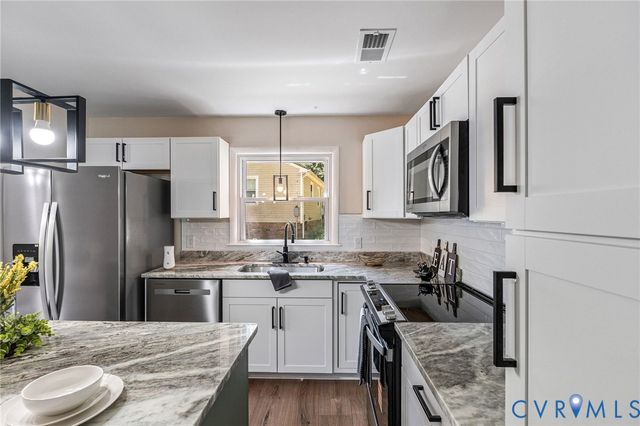 2206 Seminole Ave, Chester, VA 23831